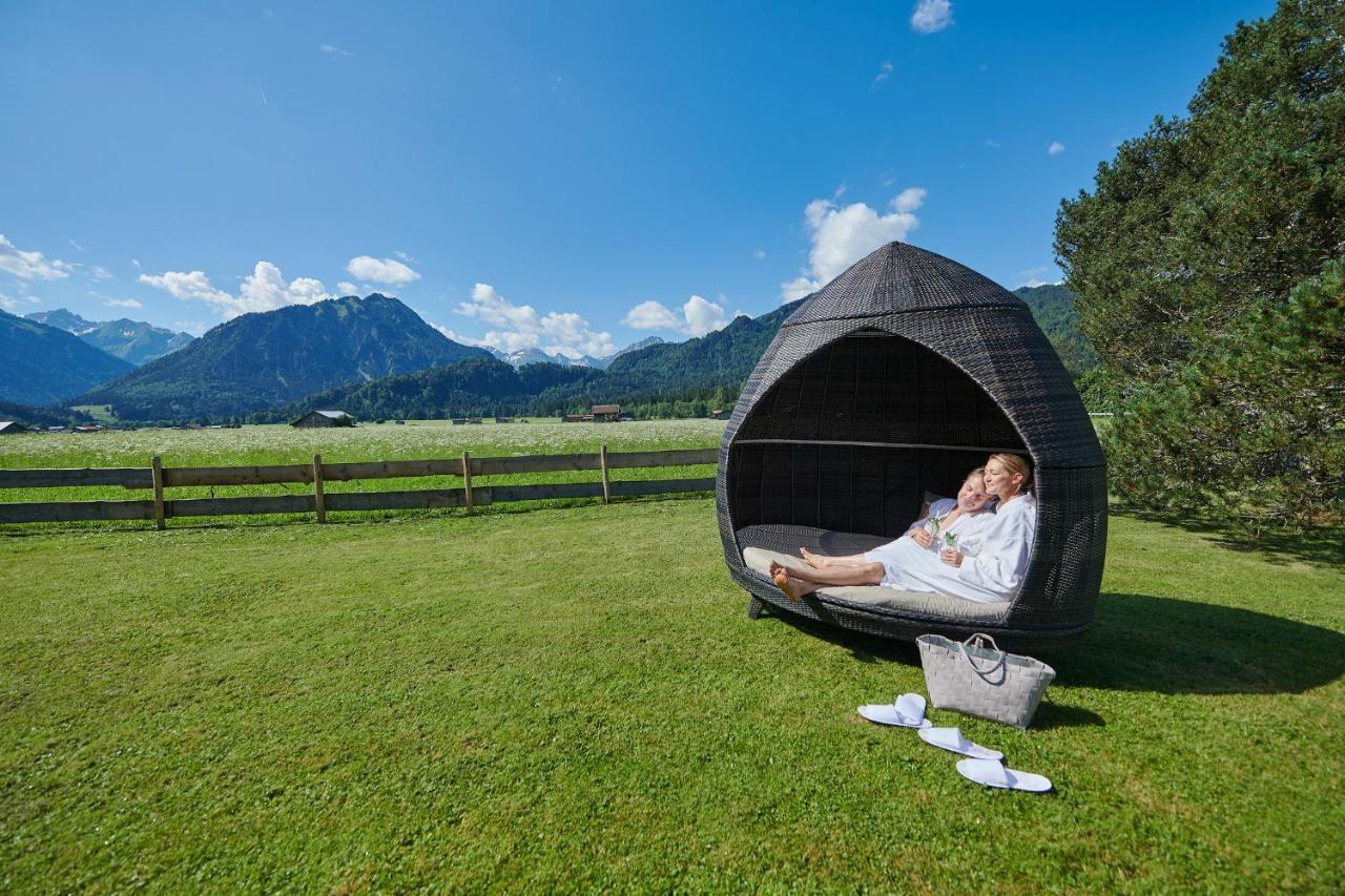 Schuele'S Wellnessresort & Spa Adults Only Оберстдорф Экстерьер фото